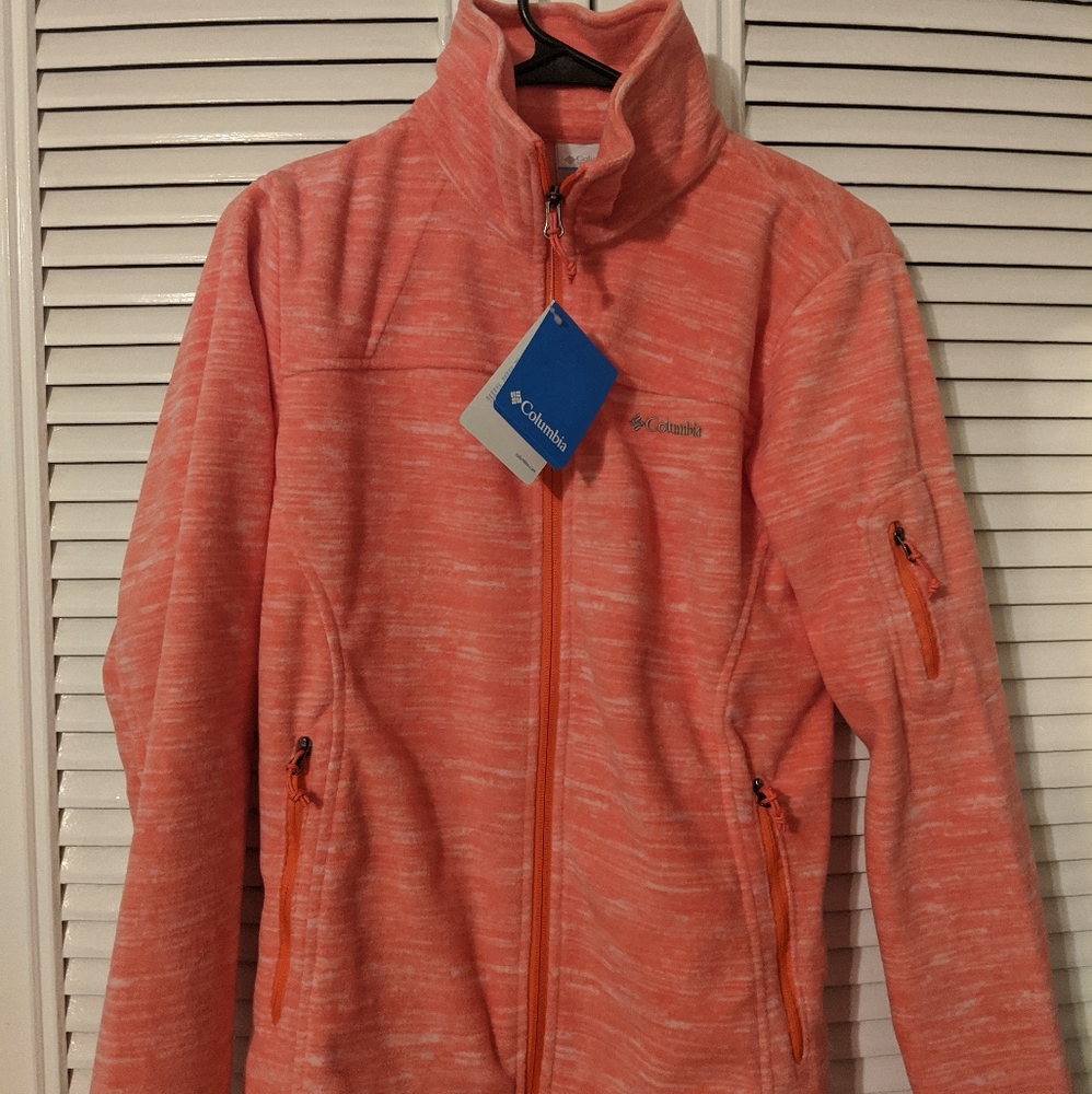 SOLD - NWT Columbia Fleece